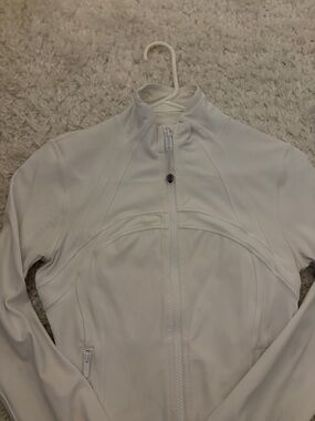 Lululemon cropped define jacket